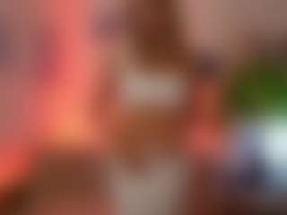 TinyTara's Live Sex Cam Show