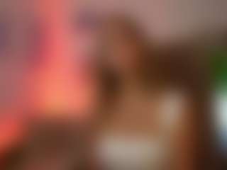TinyTara's Live Sex Cam Show