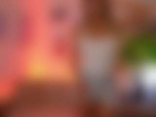 TinyTara's Live Sex Cam Show