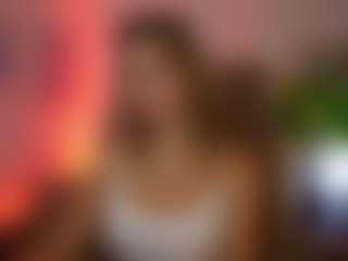 TinyTara's Live Sex Cam Show