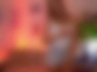 TinyTara's Live Sex Cam Show
