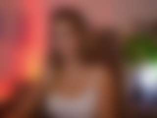 TinyTara's Live Sex Cam Show