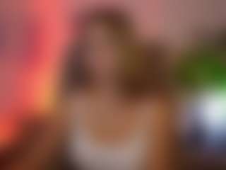 TinyTara's Live Sex Cam Show