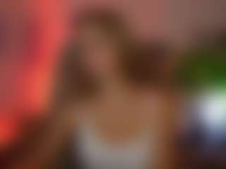 TinyTara's Live Sex Cam Show