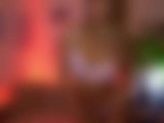 TinyTara's Live Sex Cam Show