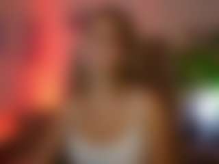 TinyTara's Live Sex Cam Show