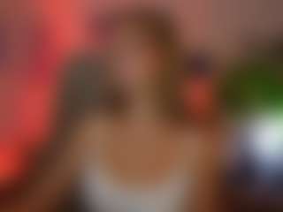 TinyTara's Live Sex Cam Show