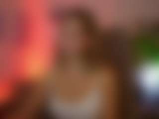 TinyTara's Live Sex Cam Show