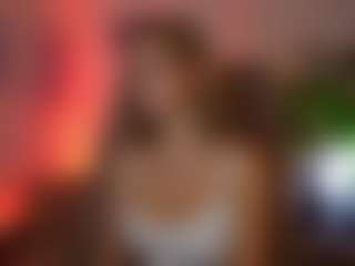 TinyTara's Live Sex Cam Show