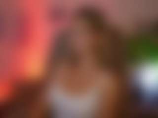 TinyTara's Live Sex Cam Show