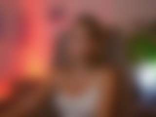 TinyTara's Live Sex Cam Show