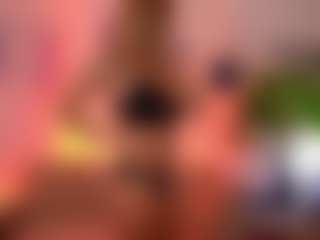 TinyTara's Live Sex Cam Show
