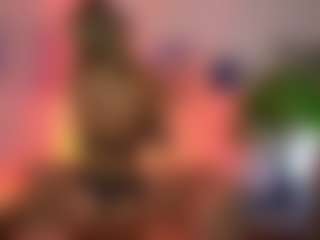 TinyTara's Live Sex Cam Show
