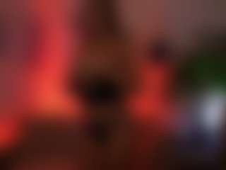 TinyTara's Live Sex Cam Show