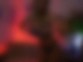 TinyTara's Live Sex Cam Show