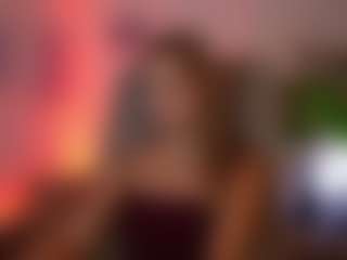 TinyTara's Live Sex Cam Show