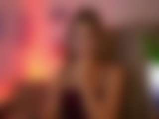 TinyTara's Live Sex Cam Show