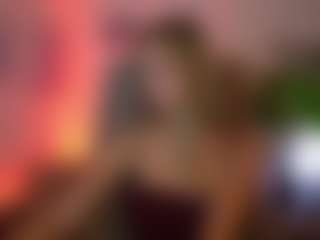 TinyTara's Live Sex Cam Show