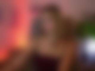 TinyTara's Live Sex Cam Show