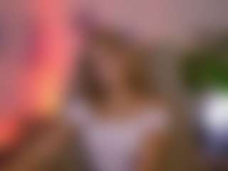 TinyTara's Live Sex Cam Show