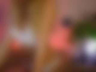 TinyTara's Live Sex Cam Show
