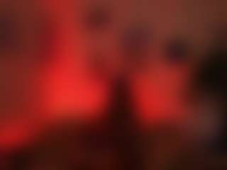 TinyTara's Live Sex Cam Show