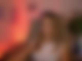TinyTara's Live Sex Cam Show