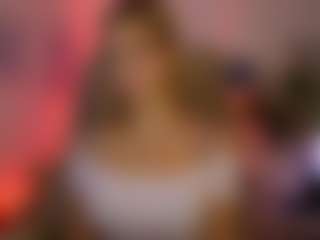TinyTara's Live Sex Cam Show