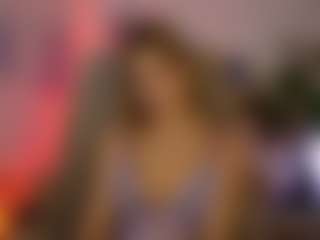 TinyTara's Live Sex Cam Show
