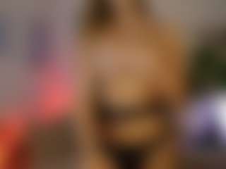 TinyTara's Live Sex Cam Show