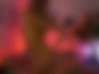TinyTara's Live Sex Cam Show