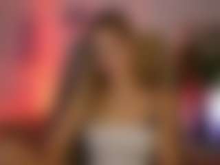 TinyTara's Live Sex Cam Show