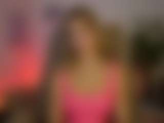 TinyTara's Live Sex Cam Show