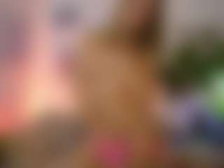 TinyTara's Live Sex Cam Show