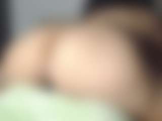 valentinarizz's Live Sex Cam Show