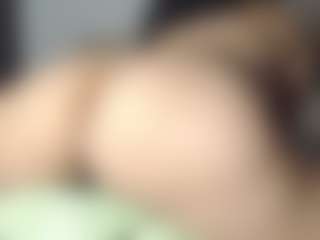 Live cam show with valentinarizz - Big Ass on live.xbliss.ai