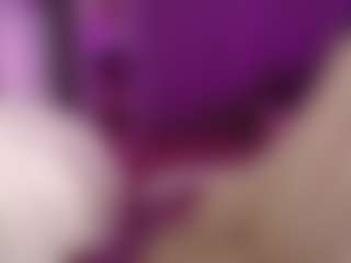 Eden's Live Sex Cam Show