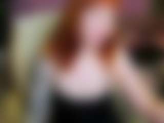 Live cam show with Eden - Student on Milfs Live