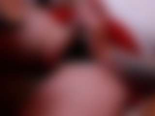 Live-Cam-Show mit Eden - Spanks auf Camsoda