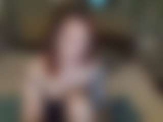 Live cam show with Eden - Doggy on slutload