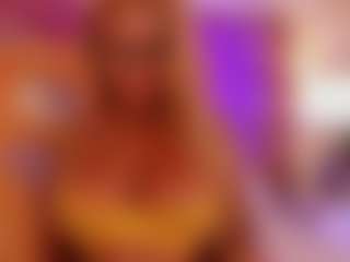 Live cam show with Emma-Dancer - Ebony on Camming Site | colombia