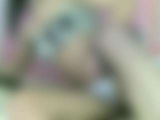 Live cam show with esmeraldaruizz - Muscular on https://playwithruby.com