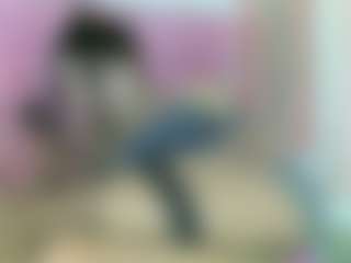 Live cam show with esmeraldaruizz - Handjob on LiveSexCams6