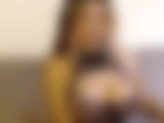 Heyitsyoss's Live Sex Cam Show