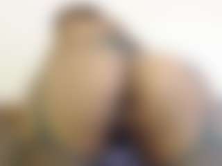 Live cam show with Heyitsyoss - Fishnets on livesuperchat.net