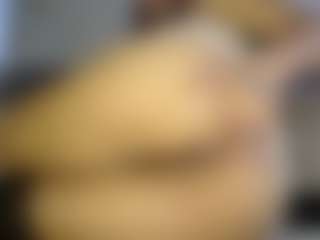 Heyitsyoss's Live Sex Cam Show