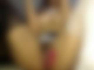 Heyitsyoss's Live Sex Cam Show