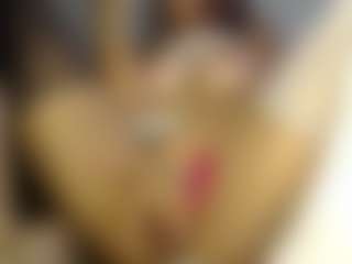 Heyitsyoss's Live Sex Cam Show