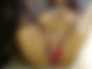 Heyitsyoss's Live Sex Cam Show