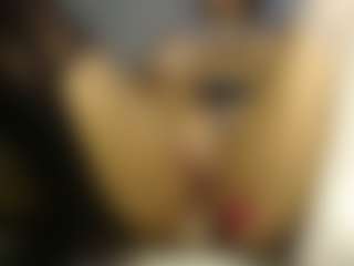 Heyitsyoss's Live Sex Cam Show
